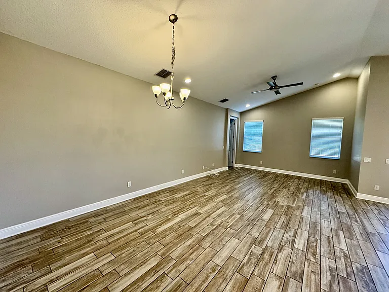 10738 Pleasant Knoll Dr — Photo 7