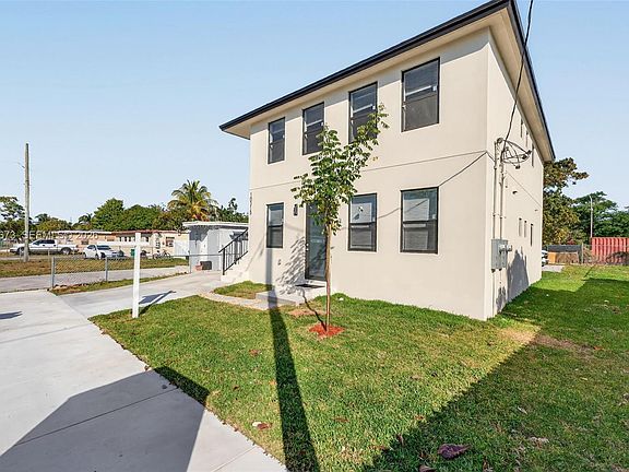 2nd image of 10315 SW 176th St