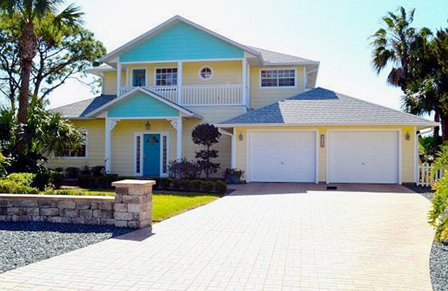 1st image of 613 Yorkshire Dr