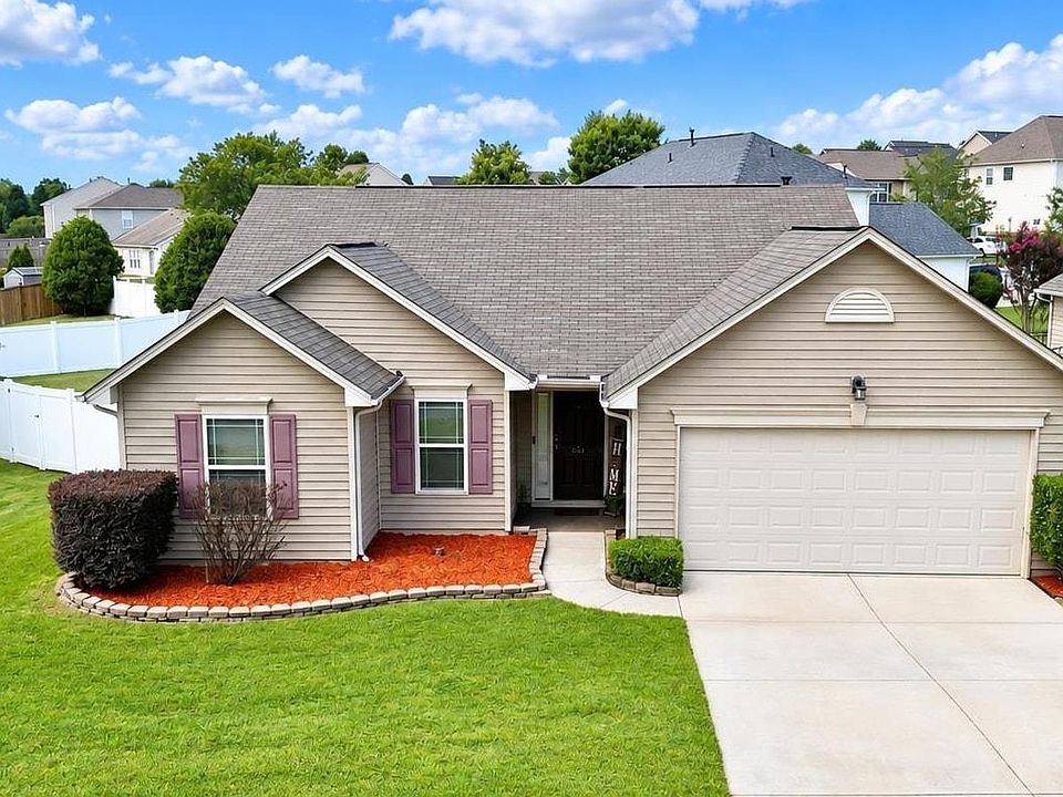 1st image of 231 Garfield Ln