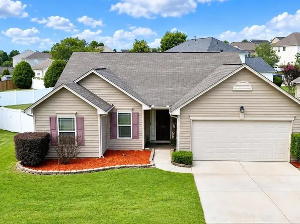 231 Garfield Ln, Simpsonville, SC 29681