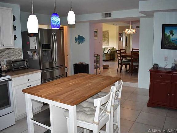5th image of 1310 NE 41st Dr