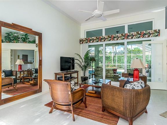 4th image of 4949 Bella Terra Dr
