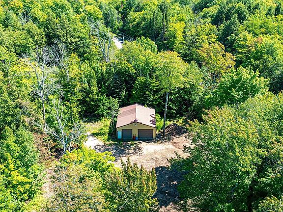 2nd image of 42025 Heikkinen School Rd