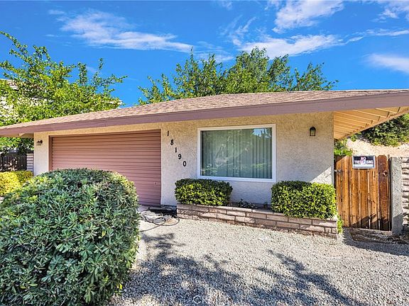 4th image of 18190 Country Glen Ln