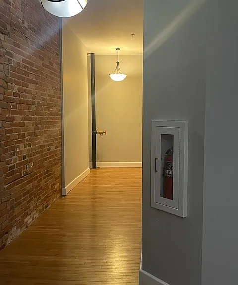218 Huron Ave — Photo 13