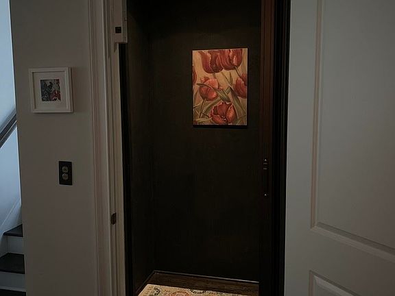 5th image of 4070-32 Thorndale Ln SE