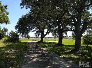 1512 Burnett Rd, Wilmington, NC 28409