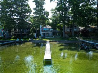 7027 Goldenrod Dr NE, Rockford, MI 49341
