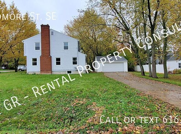 2nd image of 2628 Ardmore St SE