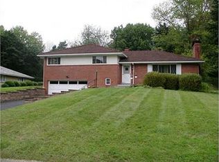 1489 Montgomery Rd, Allison Park, PA 15101