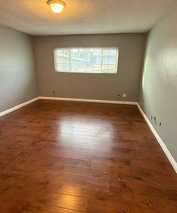 4th image of 3987 Arizona St #0
