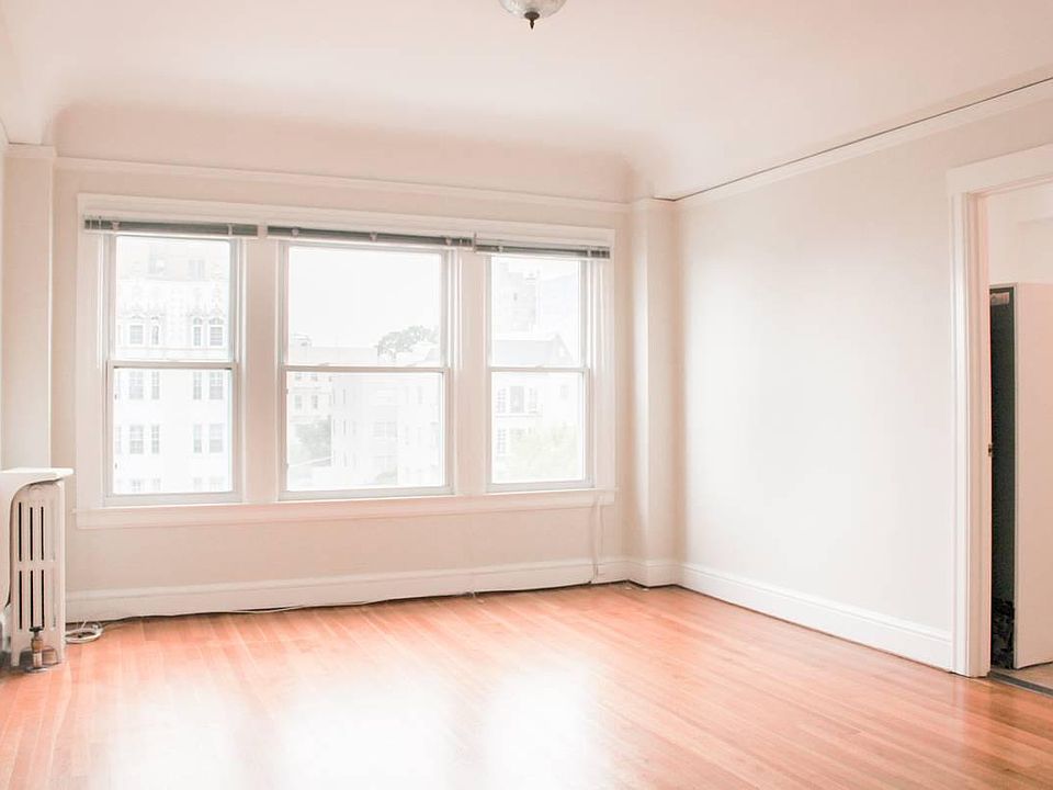 1st image of 1935 Franklin St #504