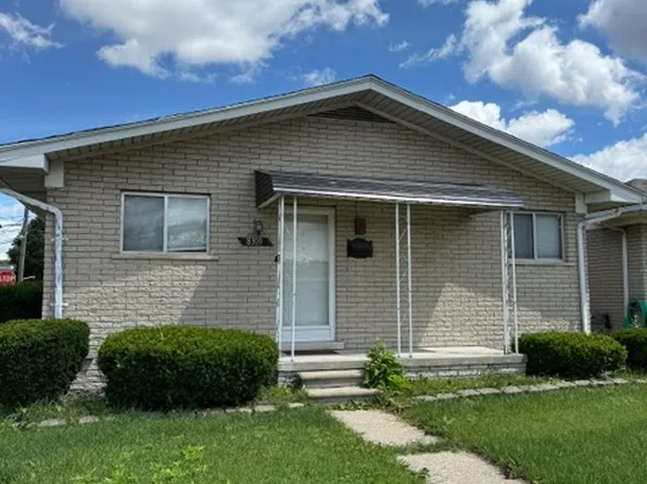 8609 Potomac Ave, Center Line, MI 48015