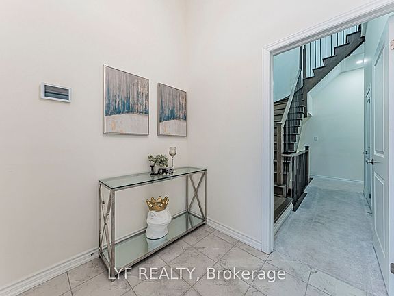 2nd image of 20 Lord Melborne St