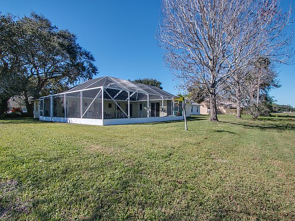 4th image of 3649 Whisperwood Cir