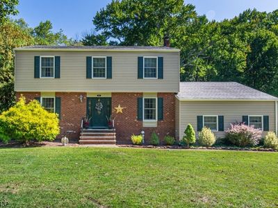 11 Colonial Way, Succasunna, NJ, 07876