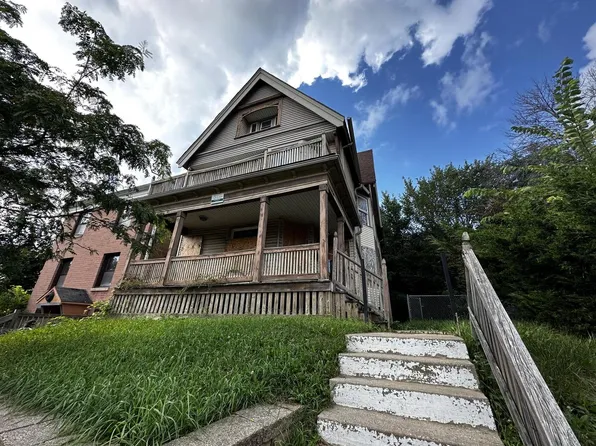 3706 West Lisbon AVENUE, Milwaukee, WI 53208