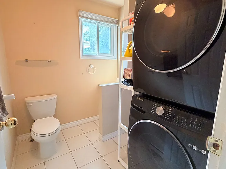 2150 Herridge Dr — Photo 25