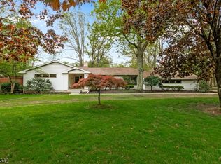 4 Sandra Ln, Tabernacle, NJ 08088