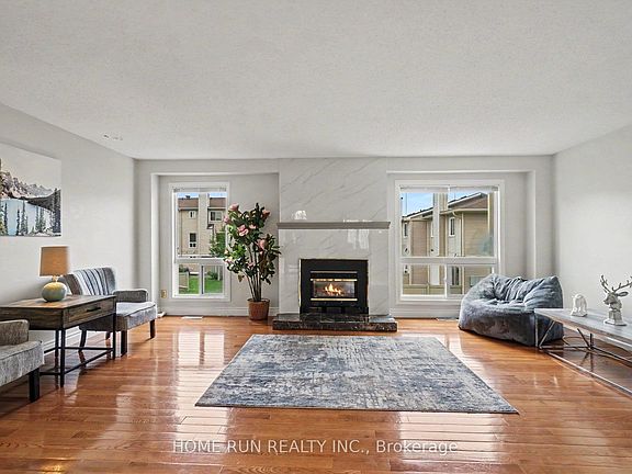 4th image of 9 D Castlebrook Ln