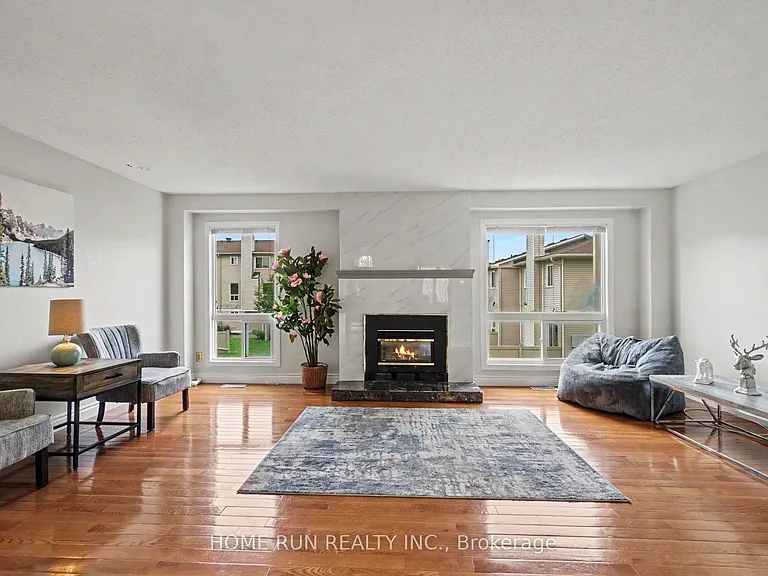 9 D Castlebrook Ln — Photo 4