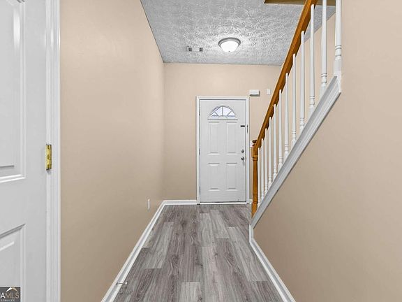 4th image of 4932 Vireo Dr