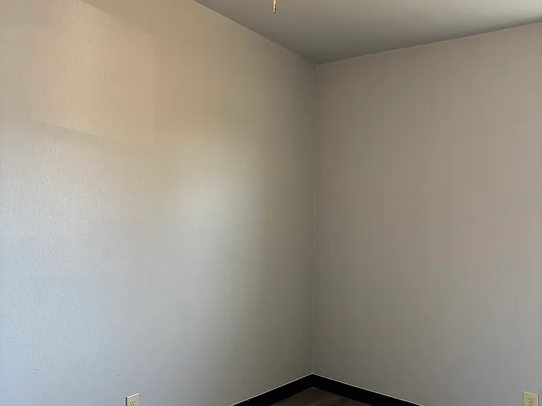 5459 N Frankfort Ave — Photo 7