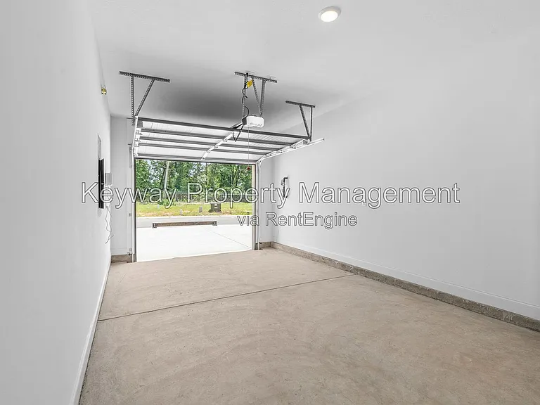 3199 Venetian Dr — Photo 18