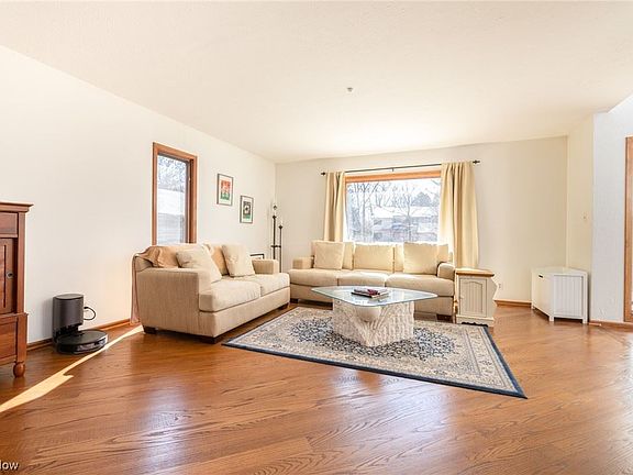 4th image of 4039 Orangewood Dr