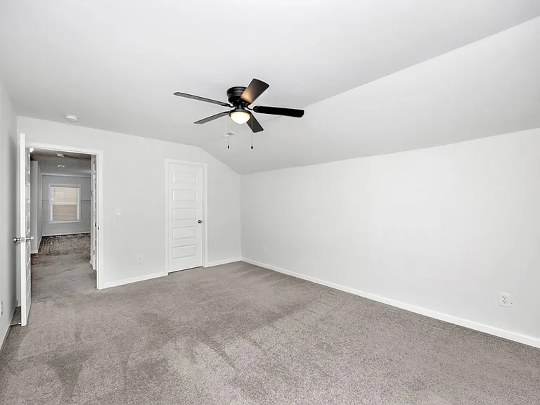 171 Kingswood Dr — Photo 21