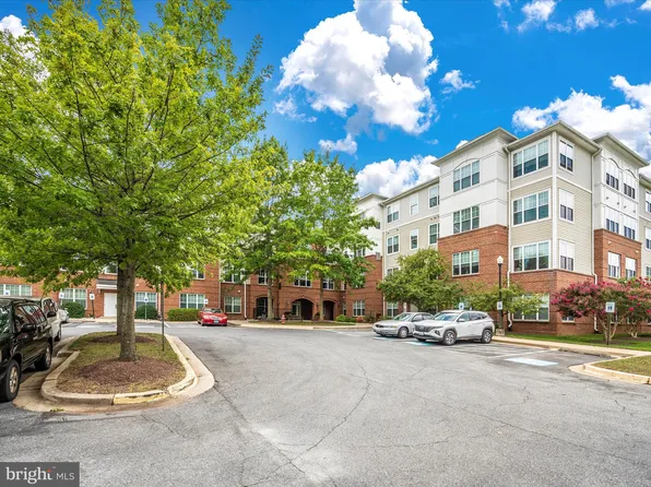 14301 Kings Crossing Blvd Unit 301, Boyds, MD 20841