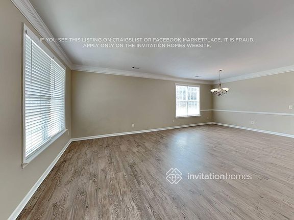 5th image of 1702 Sahale Falls Dr