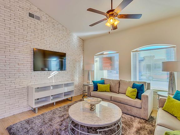 4th image of 2424 Tierra Del Monte Dr
