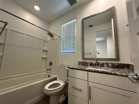 4th image of 9408 W Atlantis Way