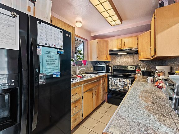 4th image of 8746 Steelhead Ave