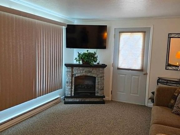 2nd image of 3400 Streamside Dr