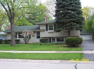 328 Tamarack Ave, Naperville, IL 60540