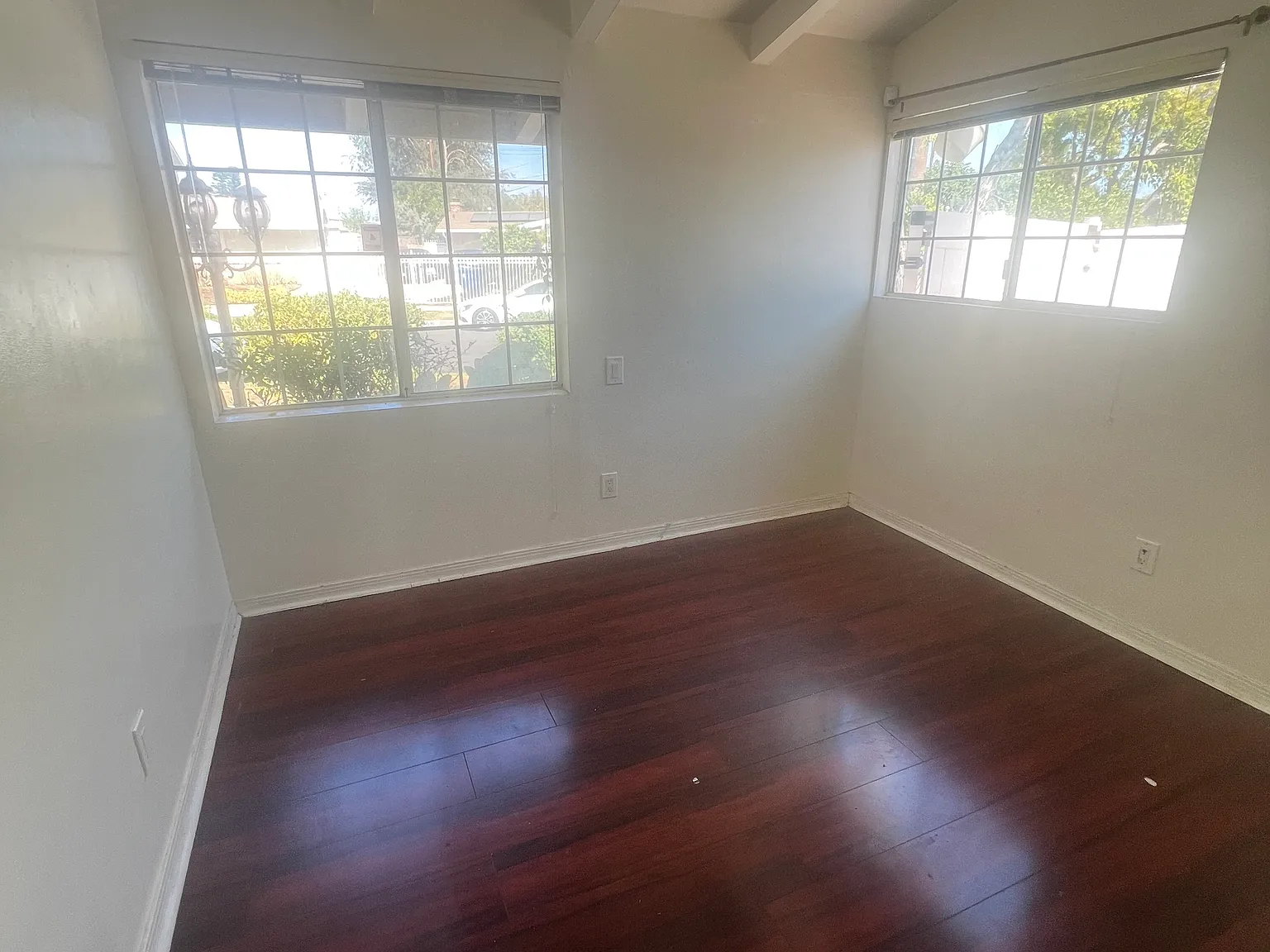 4 bed, 1750 sqft, $4,795 — Photo 4