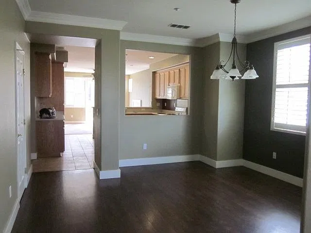 2290 Montecito Pl — Photo 2