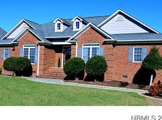 104 Wingate Dr, New Bern, NC 28562