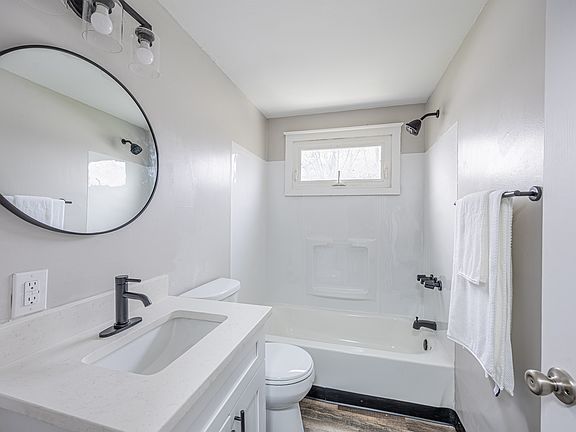 3rd image of 3457 Greenwich St