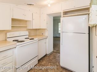 909 E Arlington St, Yakima, WA 98901