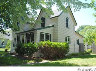1213 Wilson St, Menomonie, WI 54751