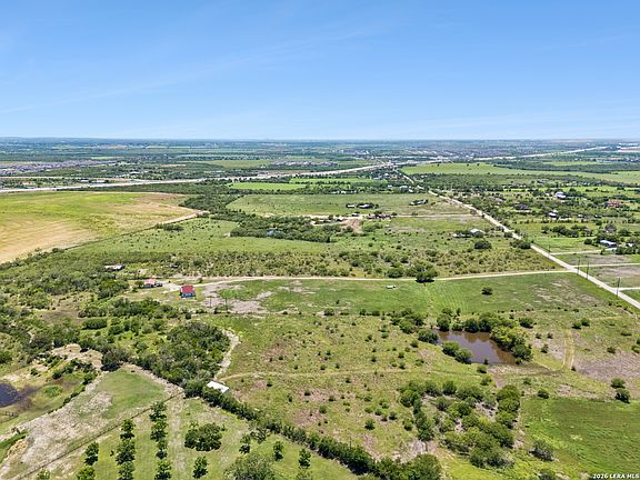 3rd image of 6580 Pfeil Road