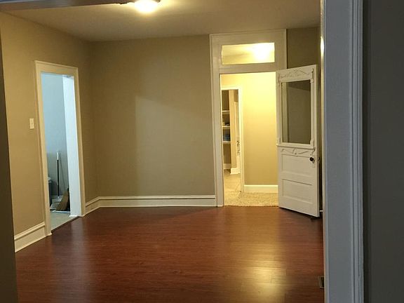 Famiy Room/Dining Room