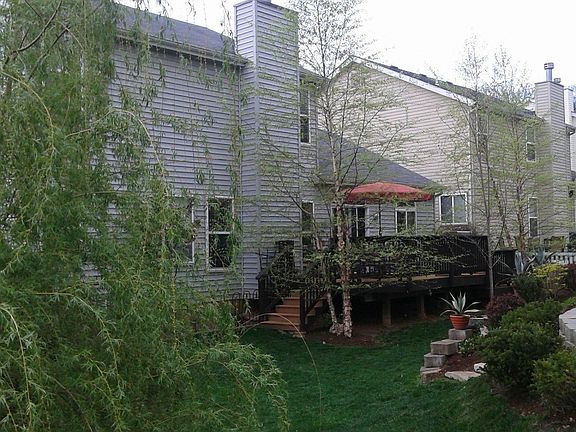3rd image of 3350 Rowan Dr