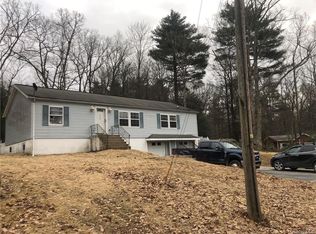 11 Conway Rd, Wurtsboro, NY 12790