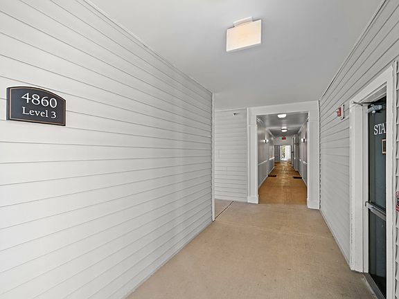 3rd image of 4860 Eisenhower Ave Unit 391