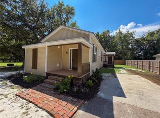 565 S 6th St, Ponchatoula, LA 70454